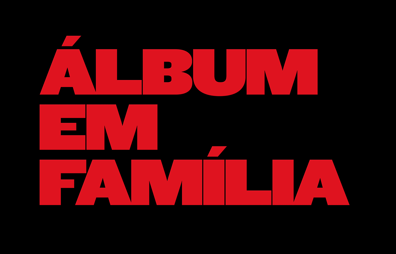 Álbum Em Família
